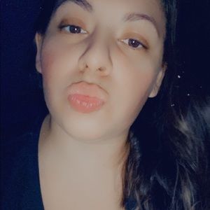 Meet your Posher, Adriana